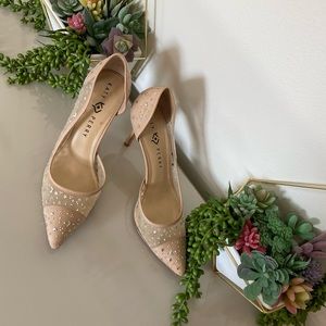 Katy Perry Collections Shoes | The Anne Sheer Star Heels | Color: Nude | Size: 9